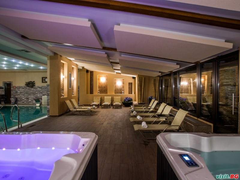 Премиер Лъкшъри Маунтин Ризорт, Банско 18