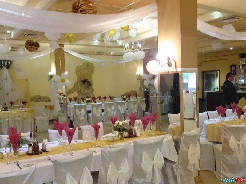 Хотел Еница, Тетевен