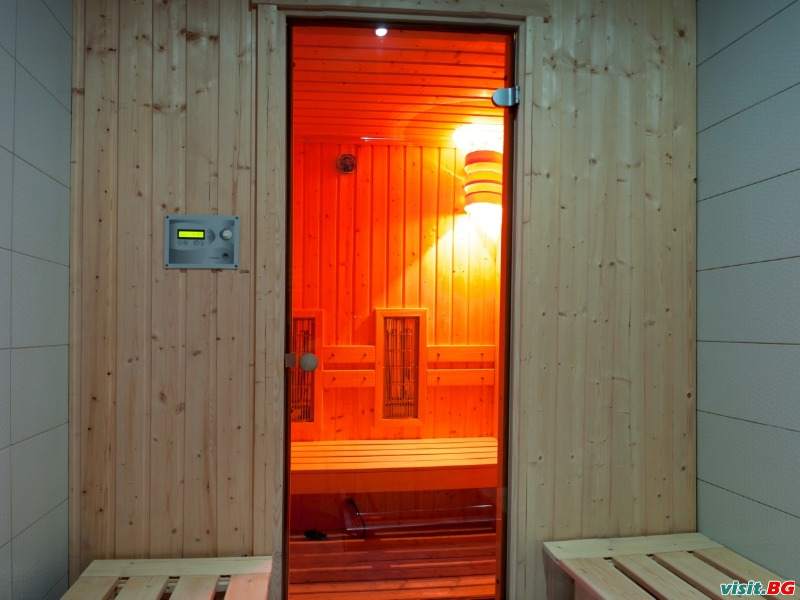 Семеен хотел Виктория, Панагюрище