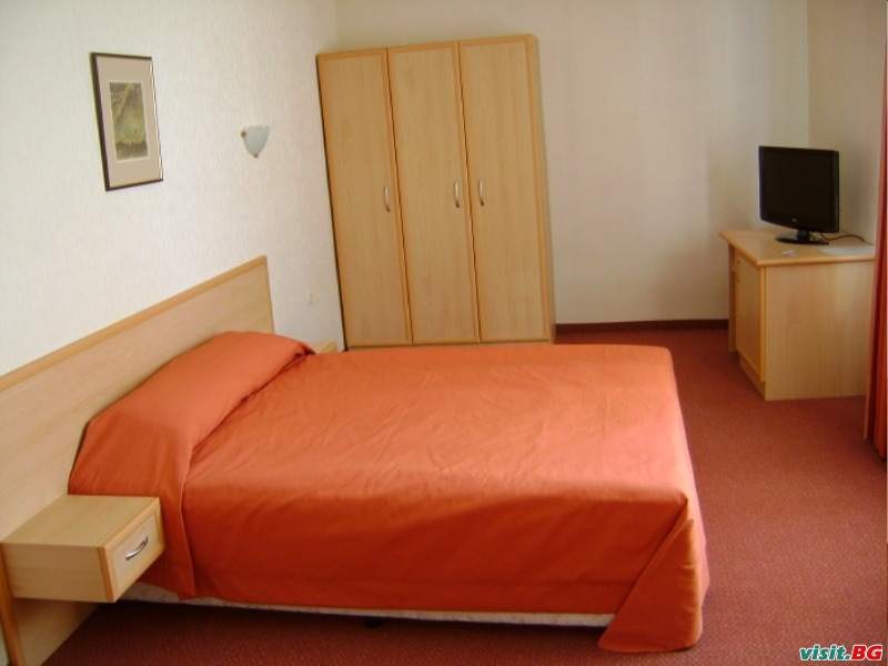 Хотел Трещеник, Якоруда 7