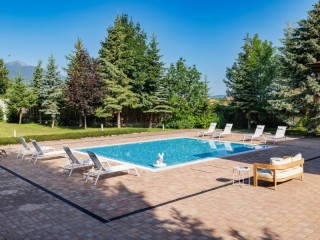 Стражите Four Points by Sheraton