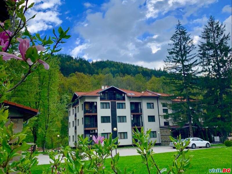 Ваканционно селище Острова, с.Бели Осъм