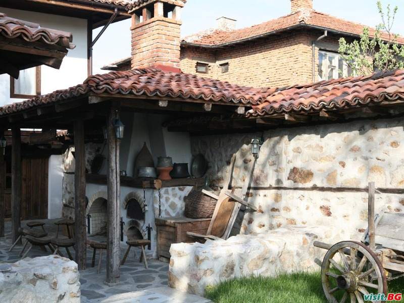 Джуджева къща, Панагюрище 9