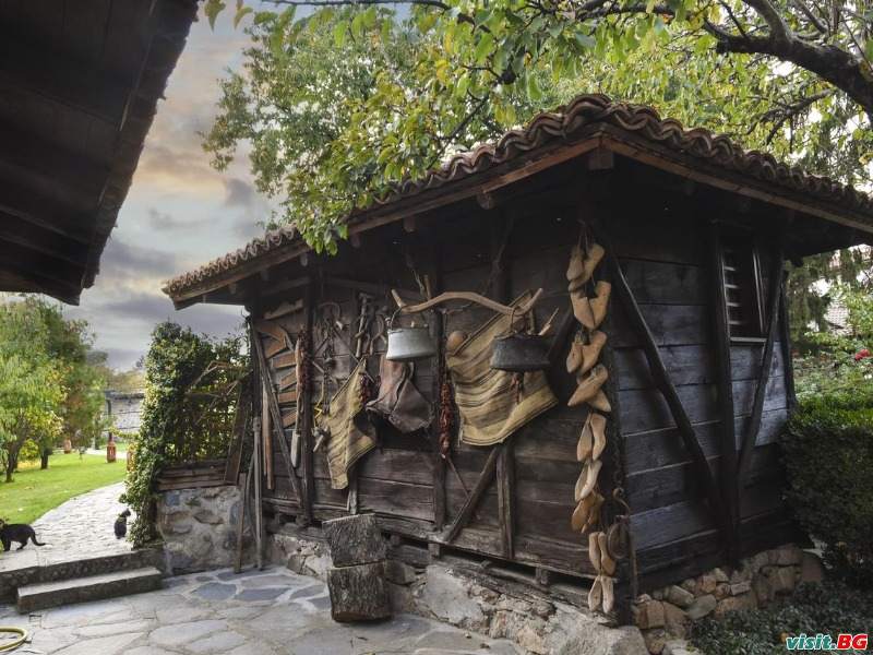 Джуджева къща, Панагюрище 10