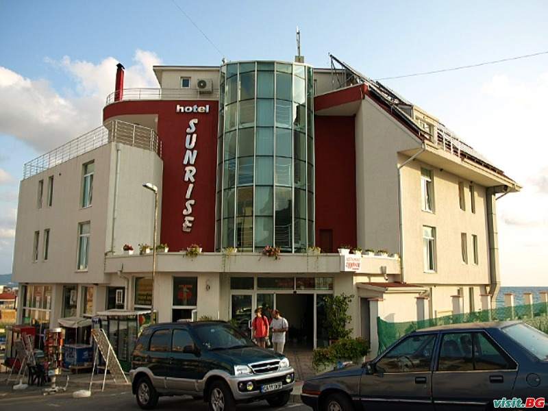 Хотел Сънрайс, Лозенец 9