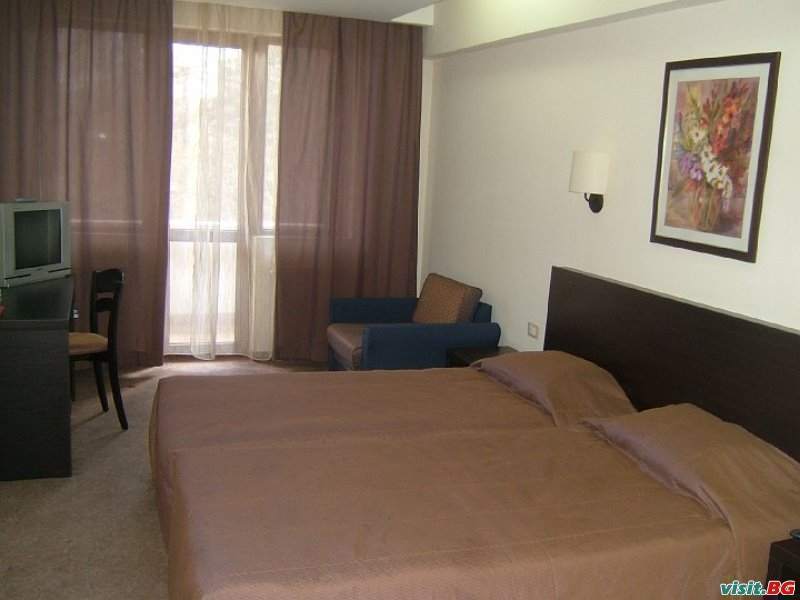 Парк хотел Троян, Троян 6