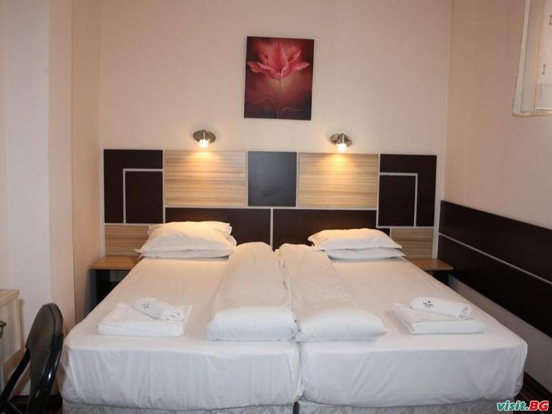 Хостел Орландо, София 3