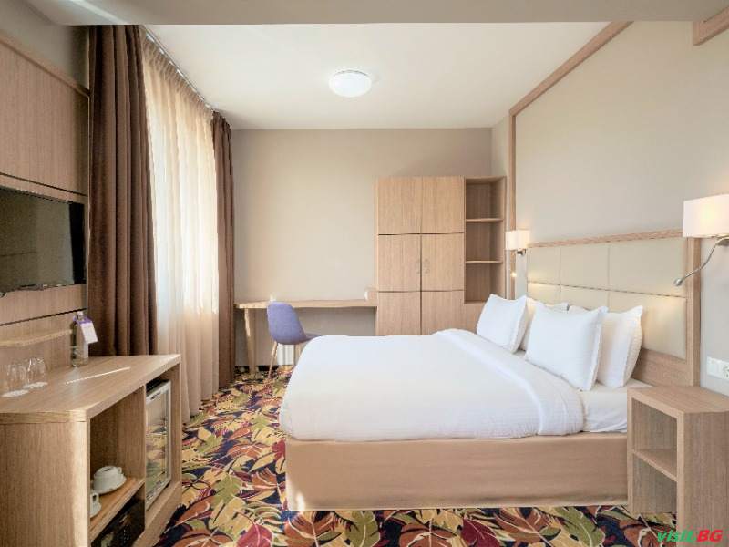 Radisson Hotel Plovdiv, Пловдив 10
