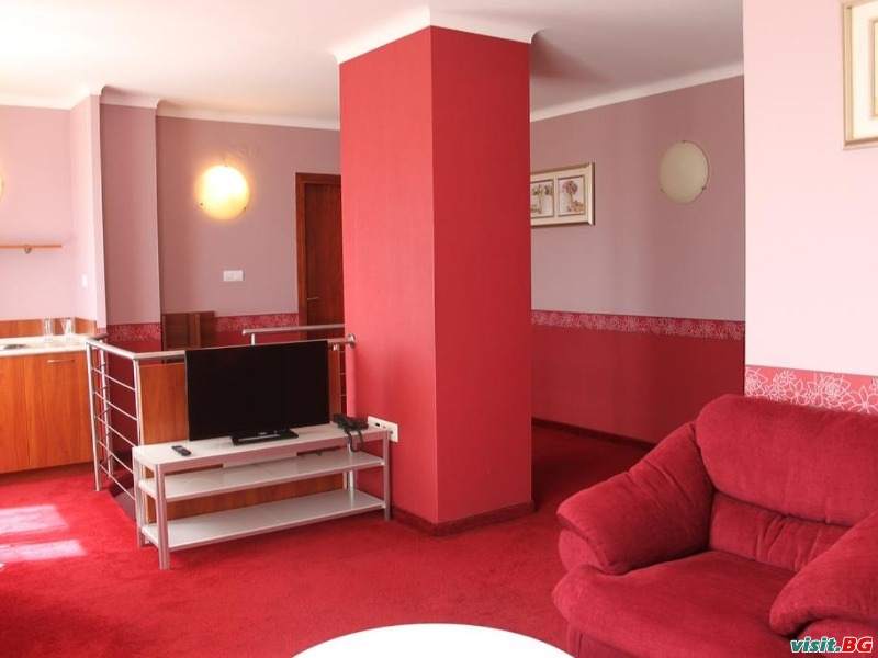 Хотел Лайт, София 5