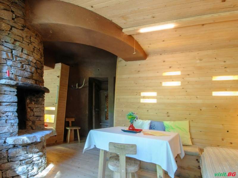 Комплекс Омая, Гоце Делчев 33
