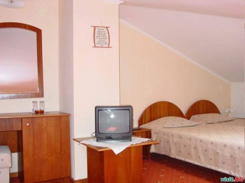 Бащина къща, Копривщица