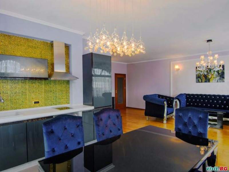 Хотел Кристел, Св. Константин и Елена