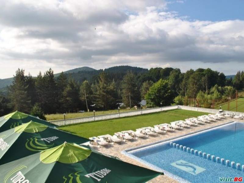 Хотелски комплекс Три Буки, Кюстендил