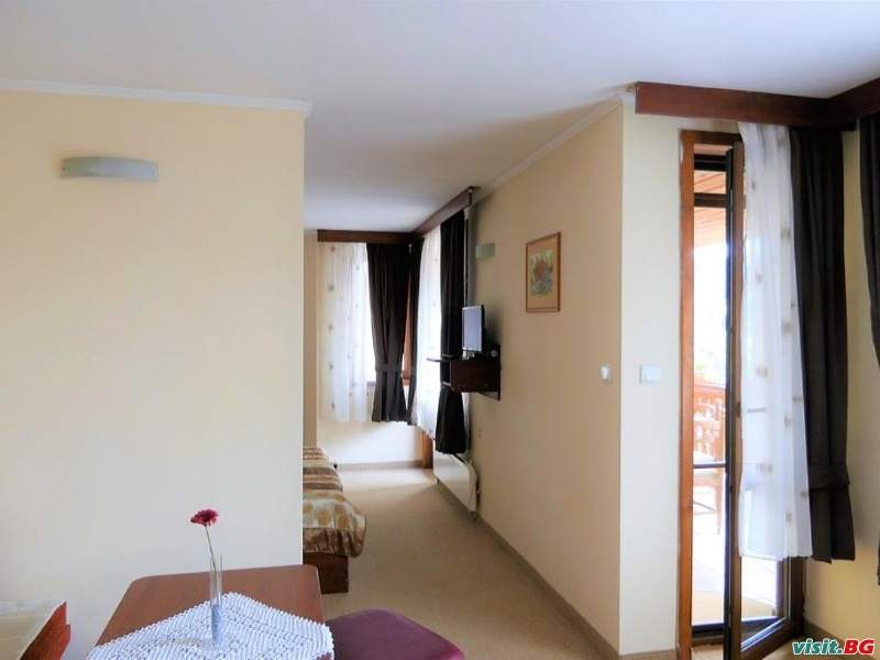 Хотел Панорама, Копривщица 10