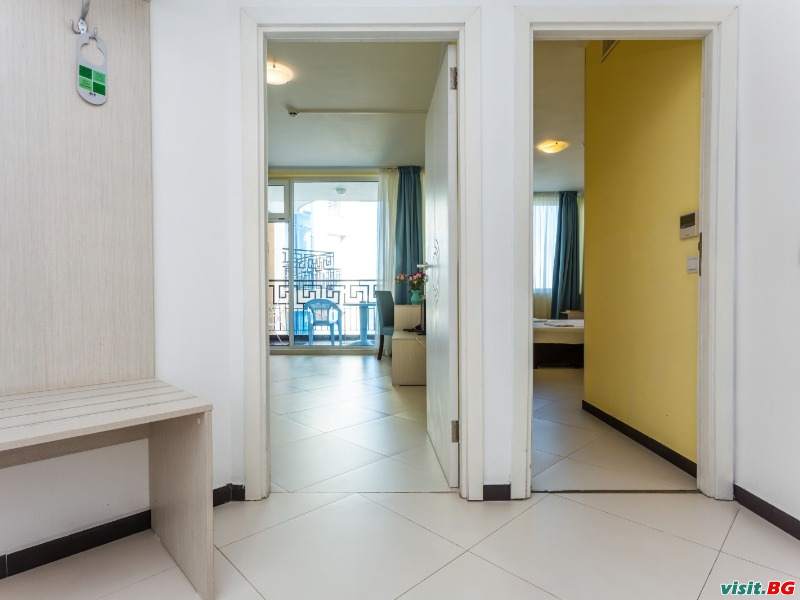 Синя Перла, Слънчев бряг 10