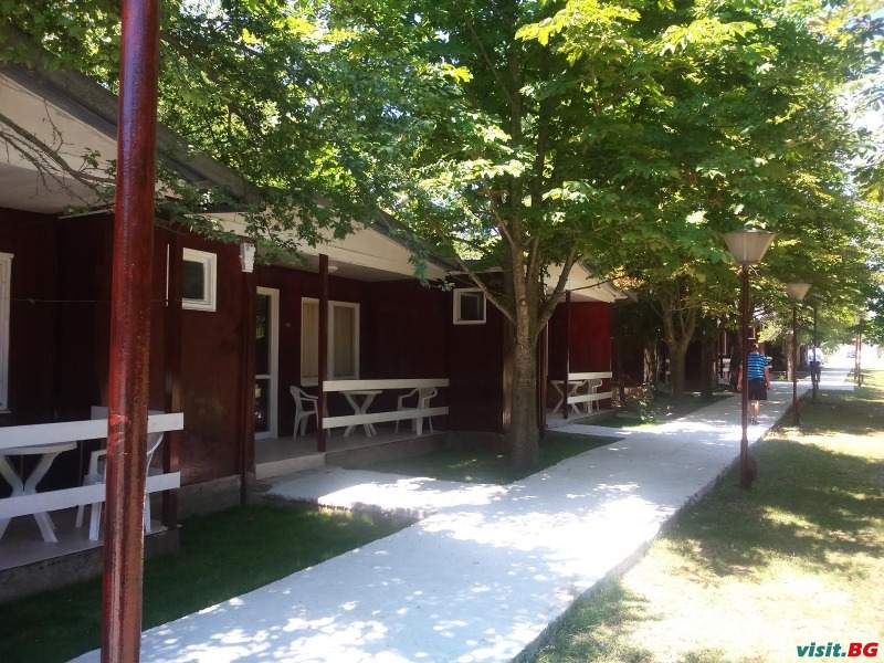 Бунгала Морски дюни, Шкорпиловци