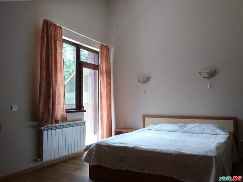 Апартаменти Флора, Боровец 6