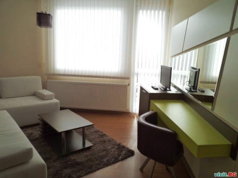 Виа Лакус, Сапарева баня