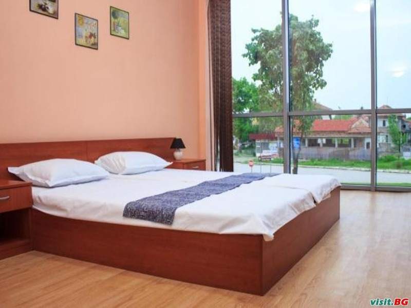 Хотел Прованс, Ловеч