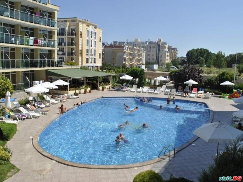 Апартхотел Джулия Фемили, Слънчев бряг