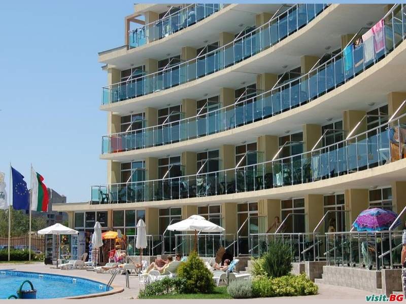 Апартхотел Джулия Фемили, Слънчев бряг