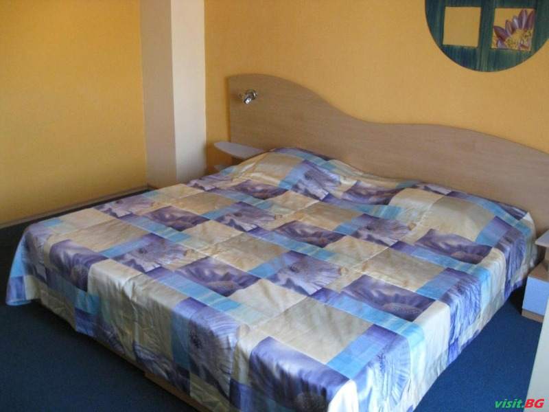 Лозенец Ризорт