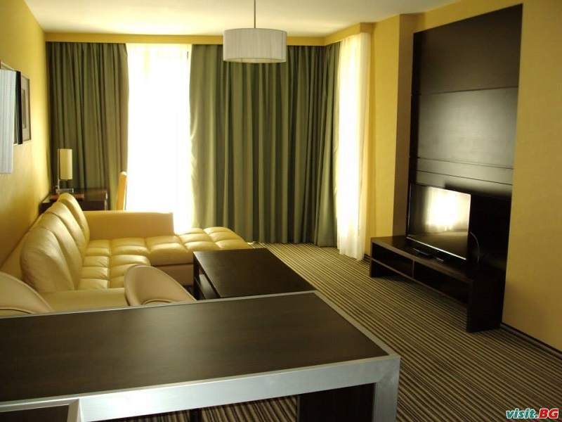 Оливс Сити Хотел, София 4