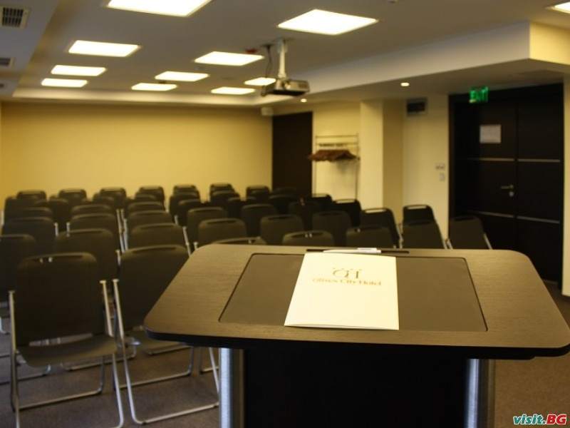 Оливс Сити Хотел, София 8