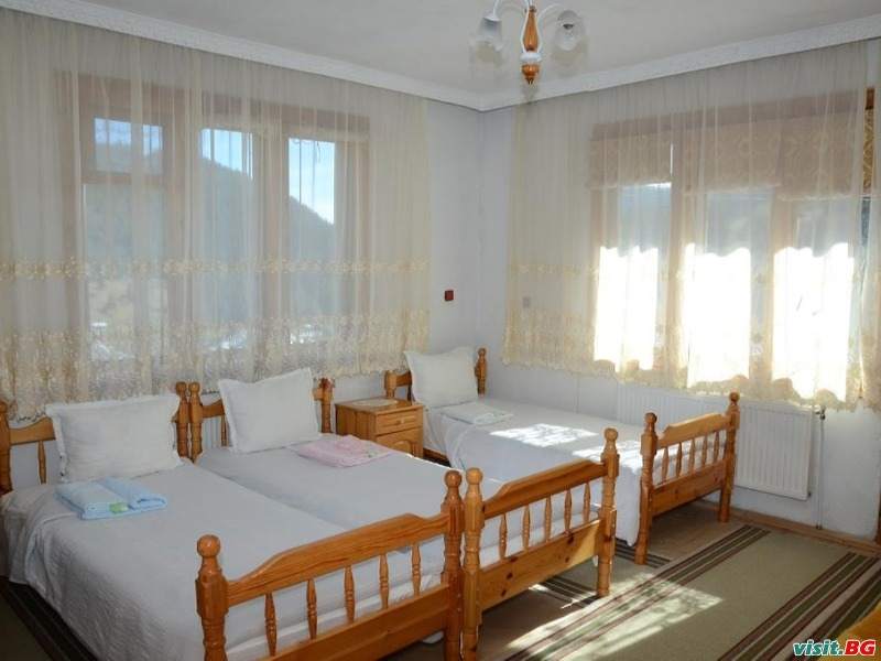 Къща за гости Кристал, с.Триград