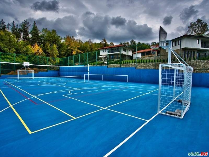 Вила Ета, Априлци 5
