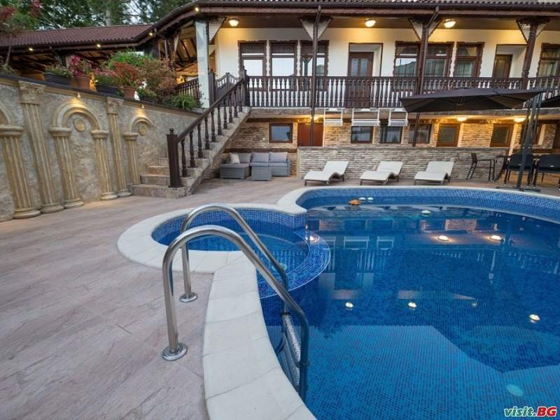 Къща за гости Версай, Велики Преслав