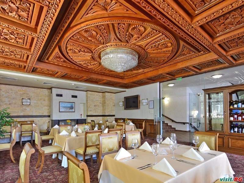 Хотел Еделвайс, Казанлък