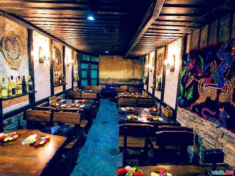 Вълчановата Къща, Батак