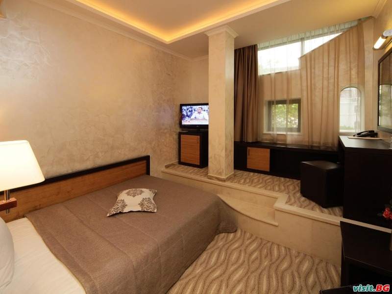 Хотел Ефбет, Варна 1 - visit.bg