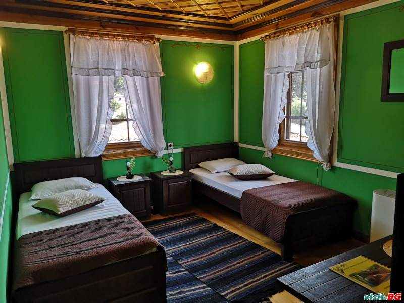 Къща за гости Колорит, Копривщица