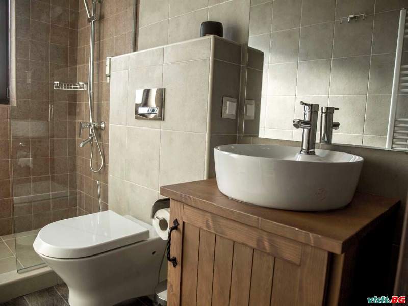 Къщи за гости Ред Хаус, Копривщица 21