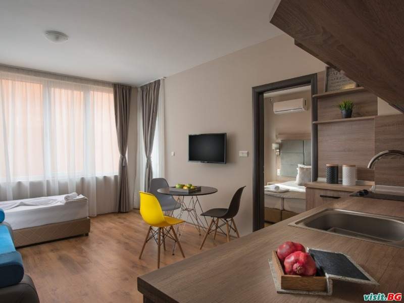 Апартаменти Марина Бийч, Поморие 7