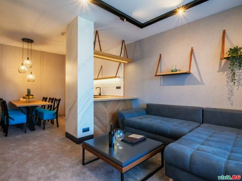 Комплекс Белчински извор, Самоков 13