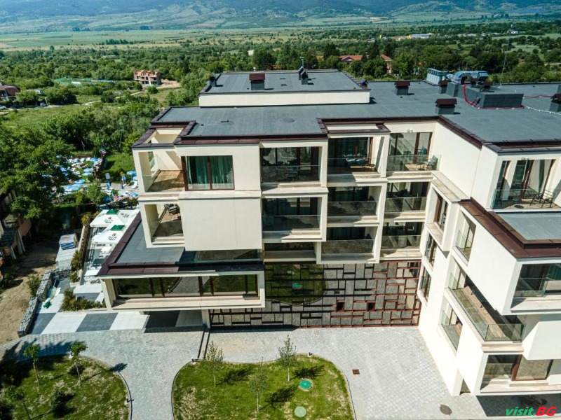 Хотел Петте Елемента, Сапарева баня 3