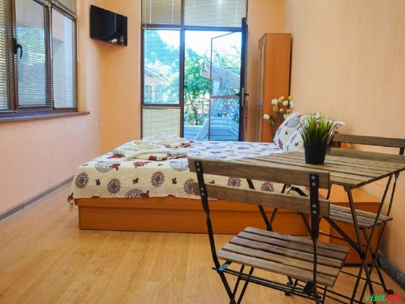 Къща за гости Памир, Троян