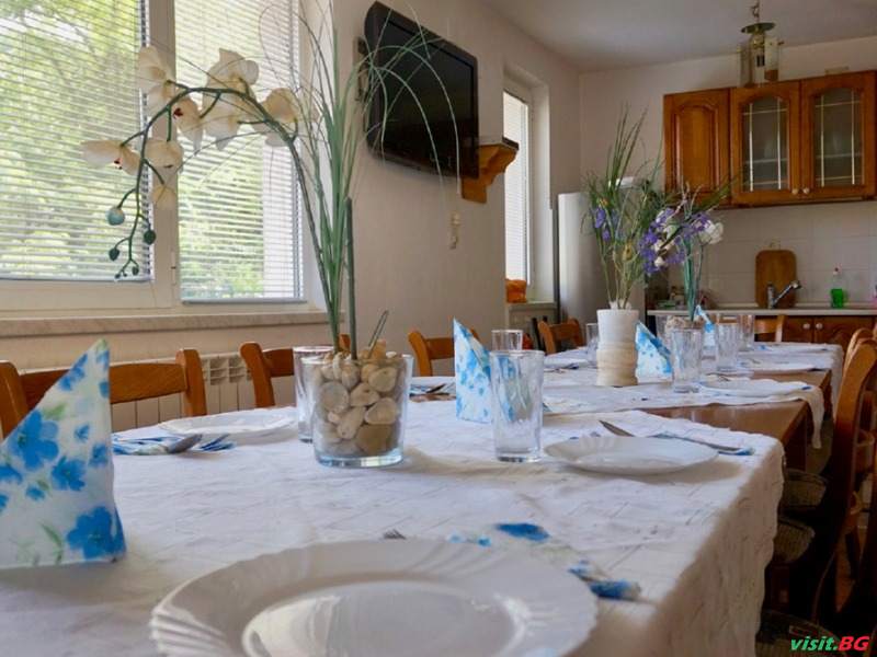 Къща за гости Памир, Троян