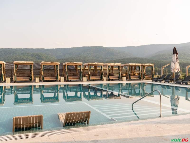 Grande Vista Resort and Spa, Цигов Чарк 27