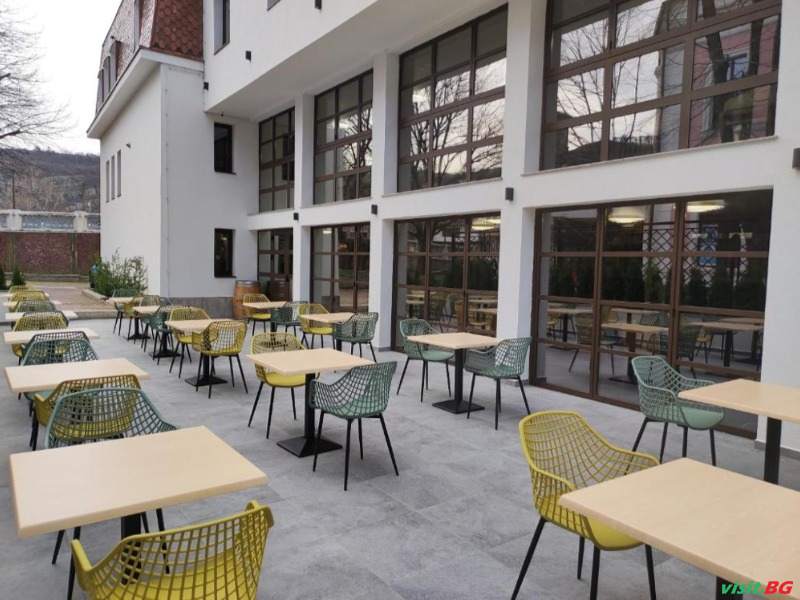 Хотел Покрит мост, Ловеч