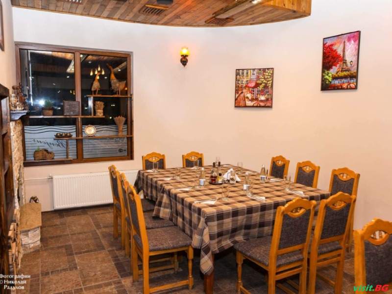 Семеен хотел Бонжур, Панагюрище 7