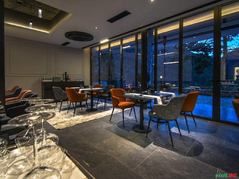 Villa Rossa Luxury & SPA Residence, с.Наречен 28