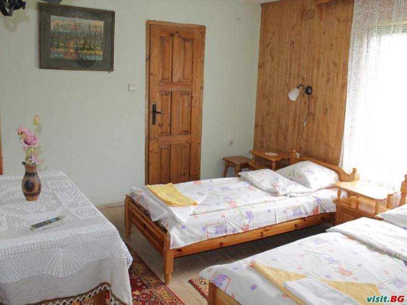 Планински рай, Копривщица 12