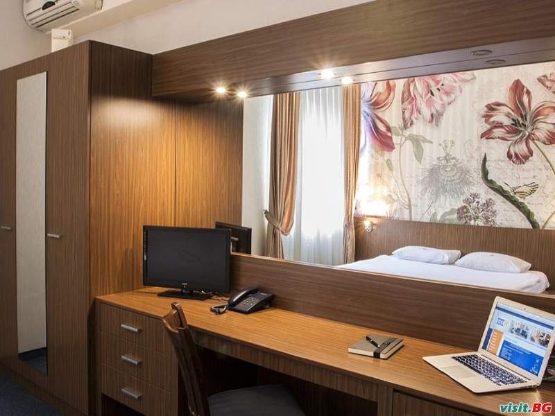 Хотел Дитер, София 6