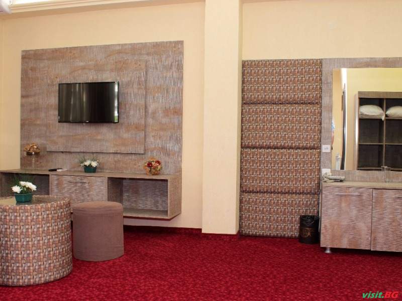 Хотел Хилез, Трявна 3