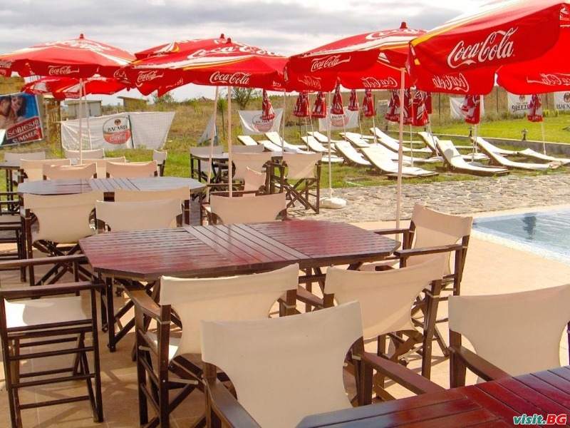 Хотел Сънсет Бийч, Лозенец 12