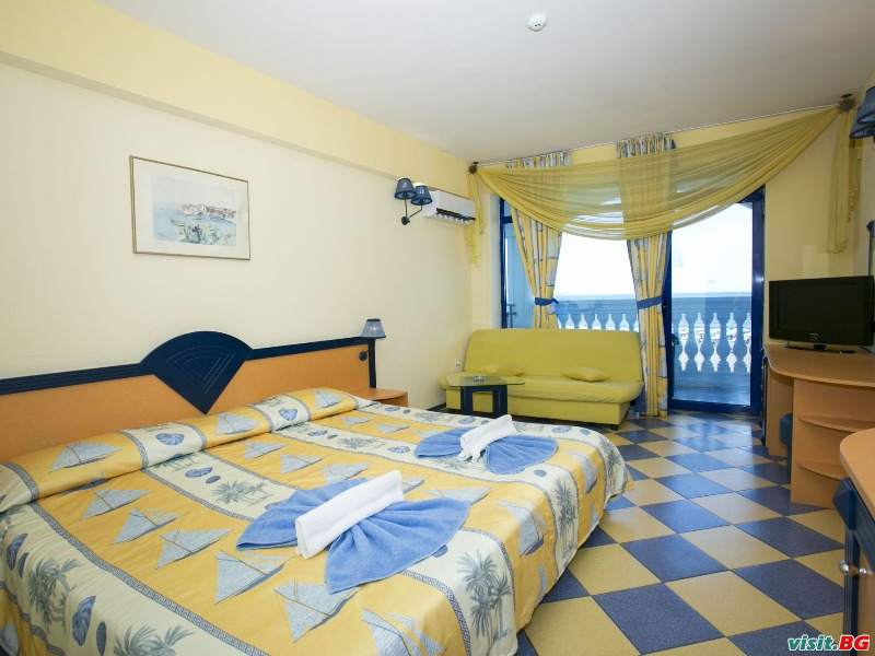 Комплекс Чайка Бийч, Слънчев бряг 20